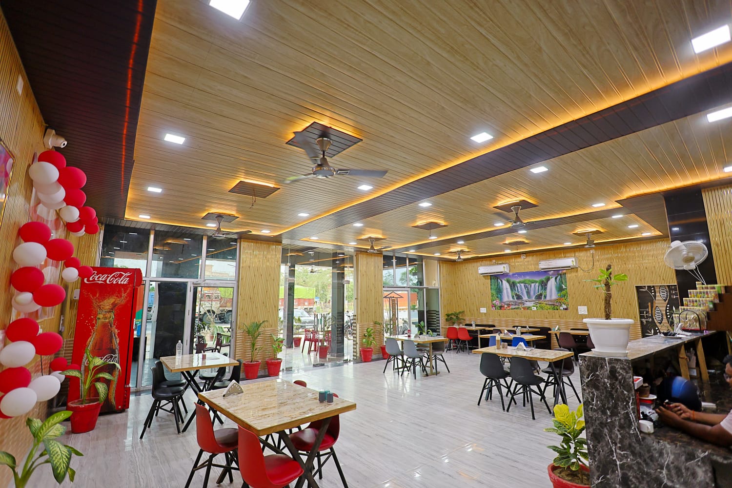 Madhav Food Caters dining
